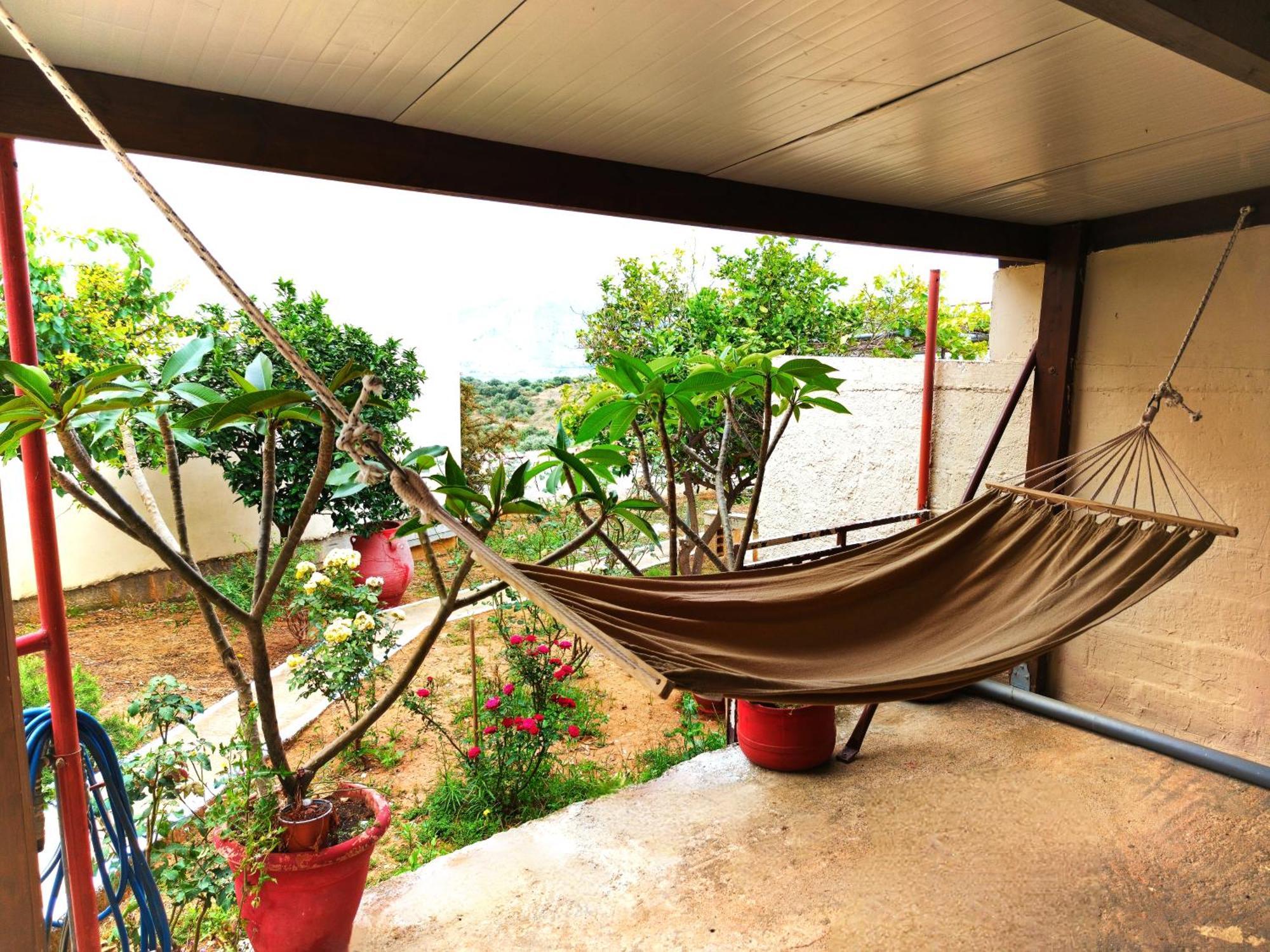 Village House With A Nice Garden Sternai Room photo